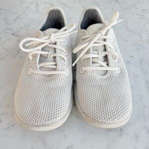 ALLBIRDS Tree runner sneakers in Kaikoura White White Sole Size 9